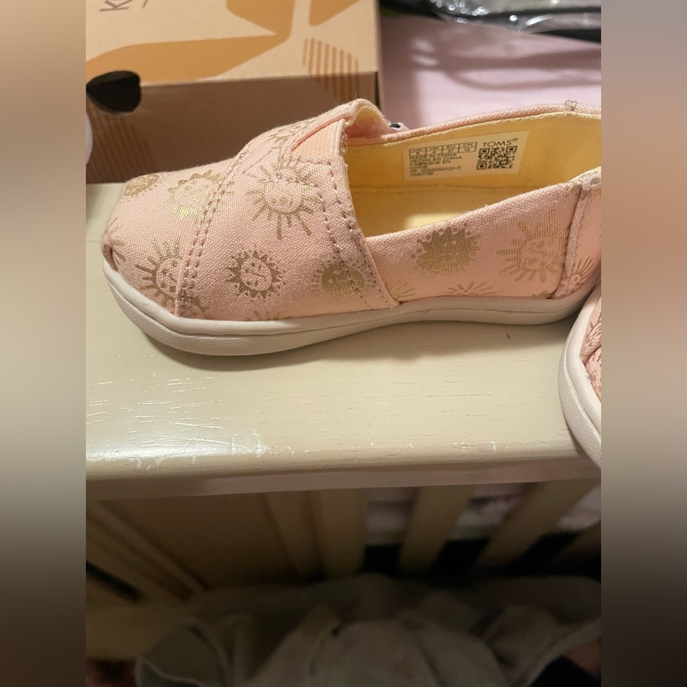 Toms espadrilles Toddler Size 5